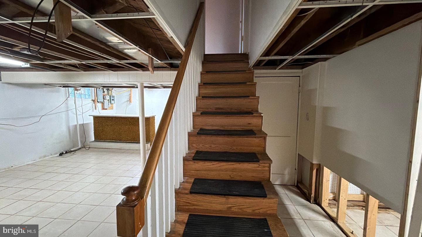 3608 Glenarm Avenue photo 38
