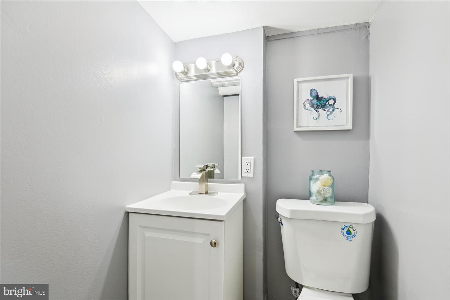 2917 Baker Street photo 30