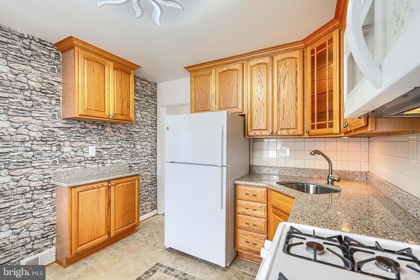 5709 Key Avenue photo 21