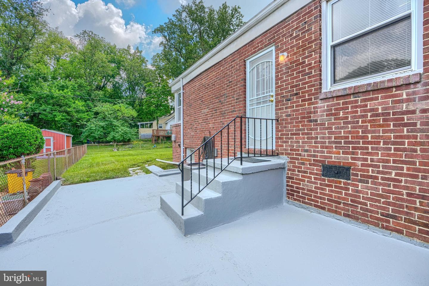 5709 Key Avenue photo 7