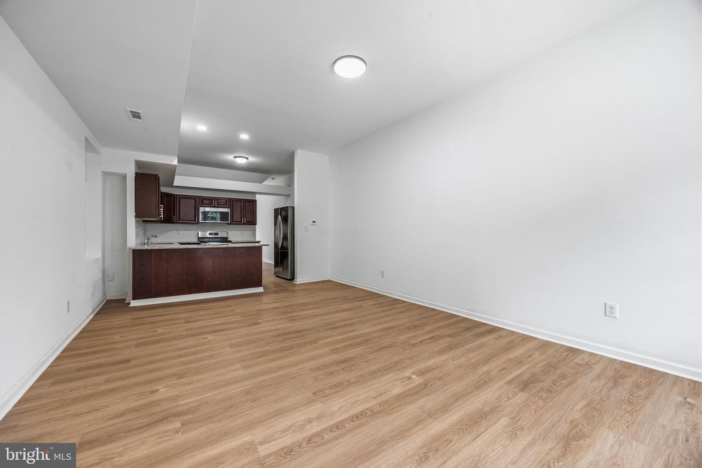 1 S Kresson Street photo 4