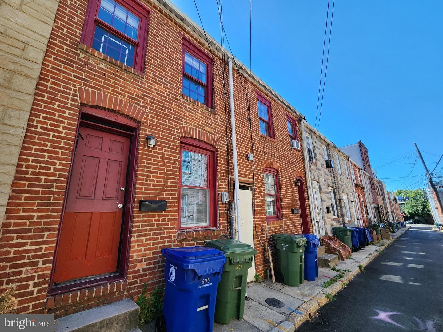 605 S Bradford Street photo 24
