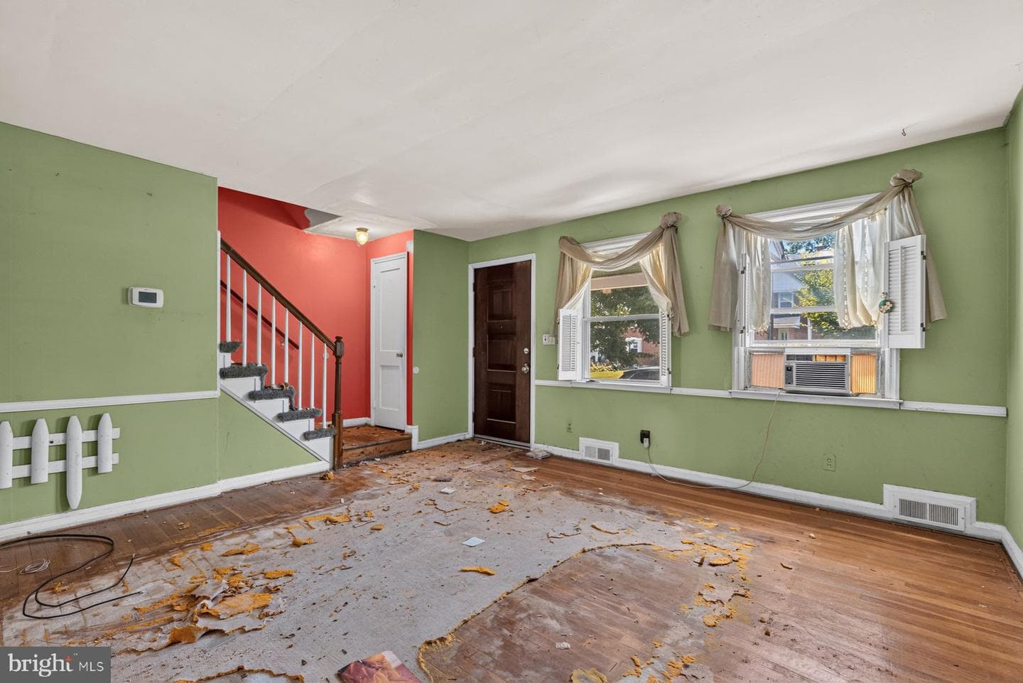 1510 Gleneagle Road photo 3