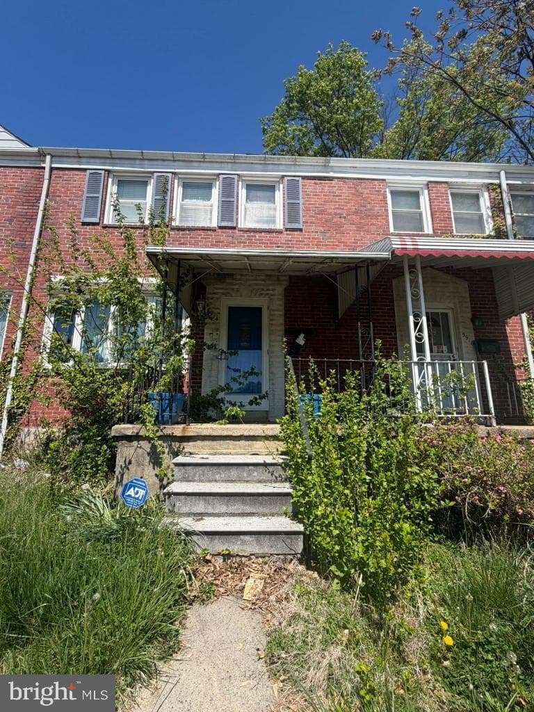 5914 Fenwick Avenue photo 4