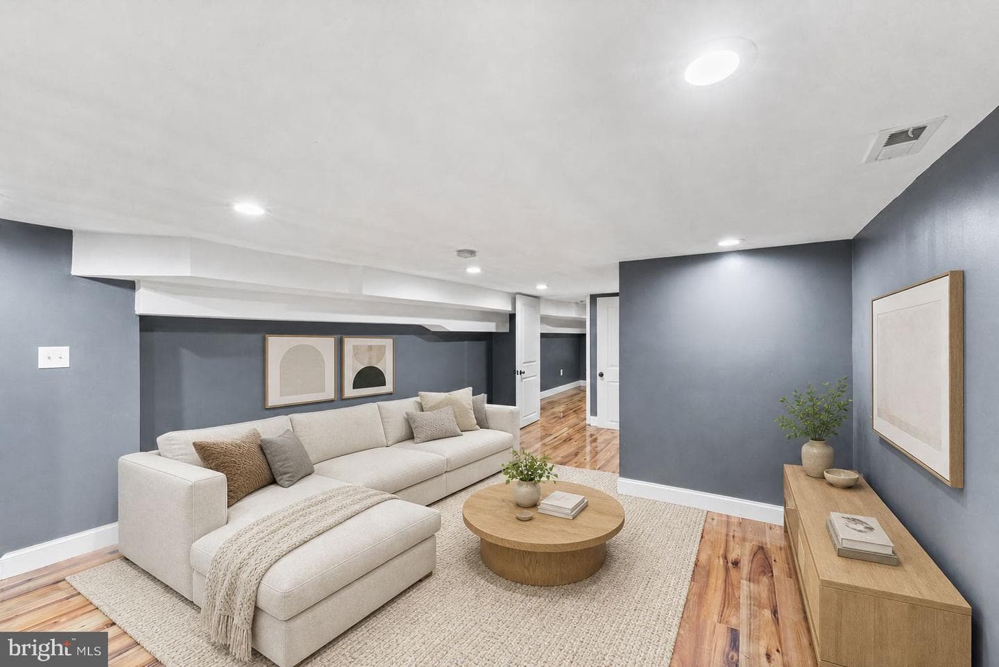1617 N Broadway photo 27