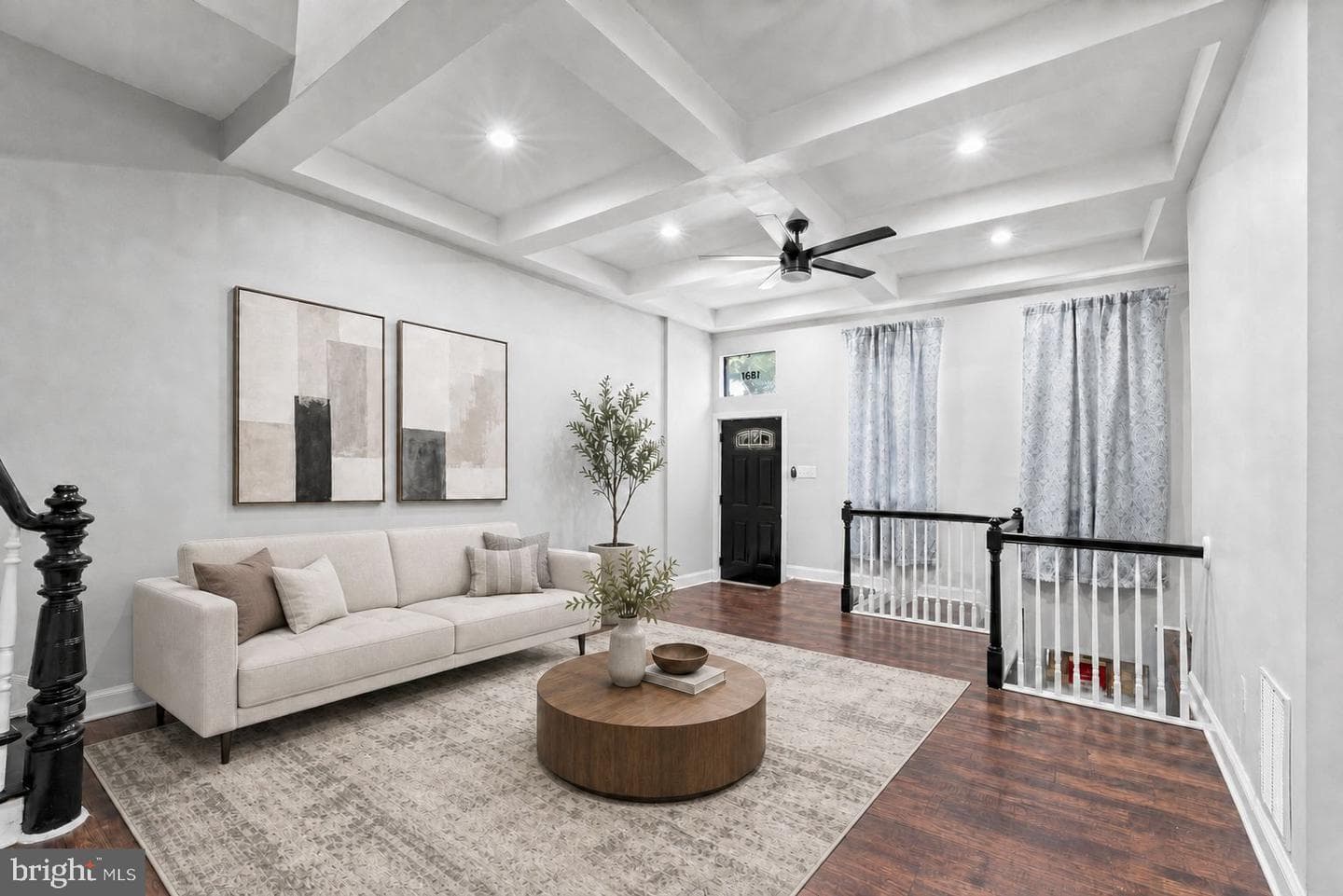 1617 N Broadway photo 5