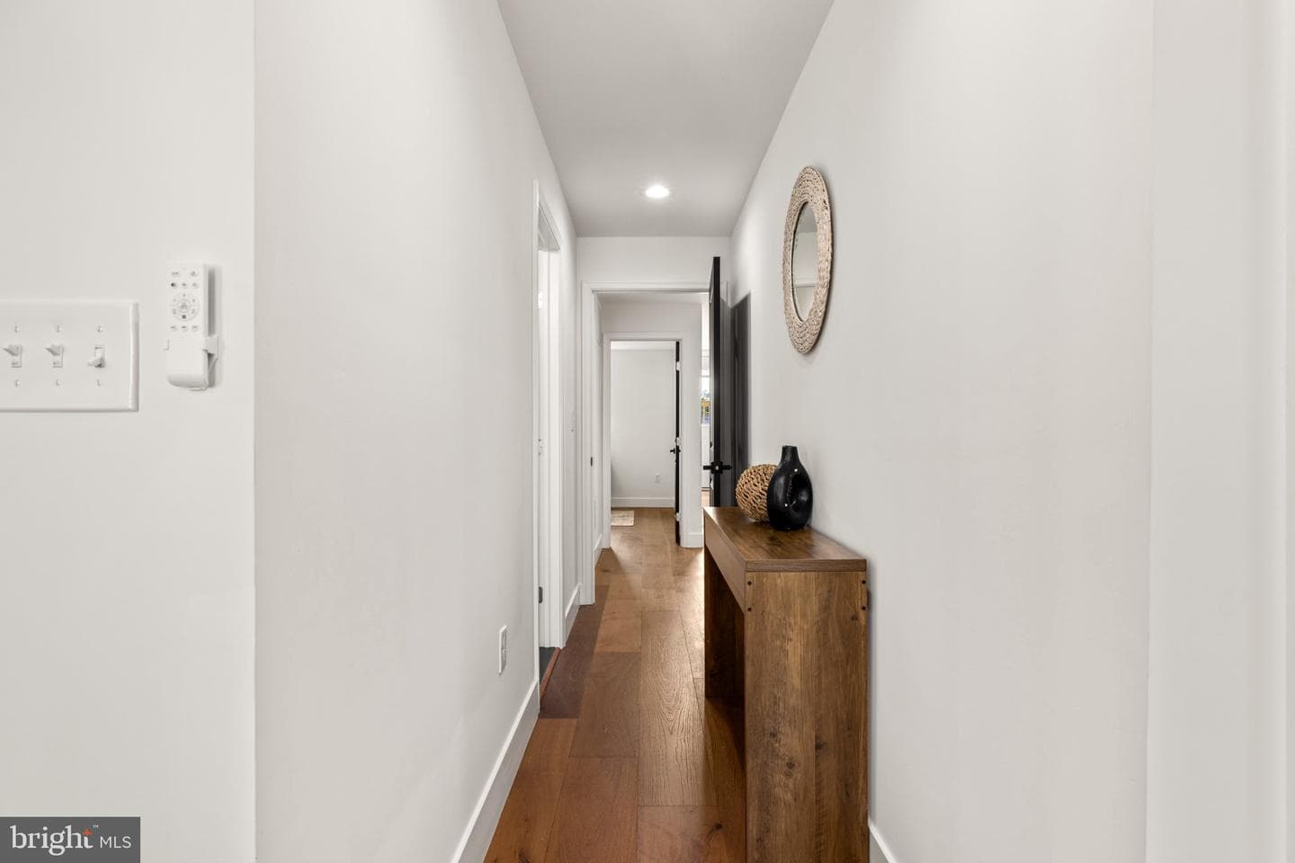 1220 N Eden Street photo 30