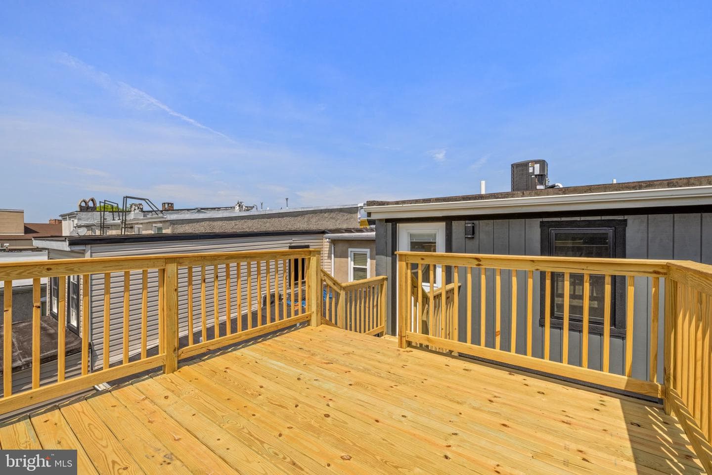 1220 N Eden Street photo 40
