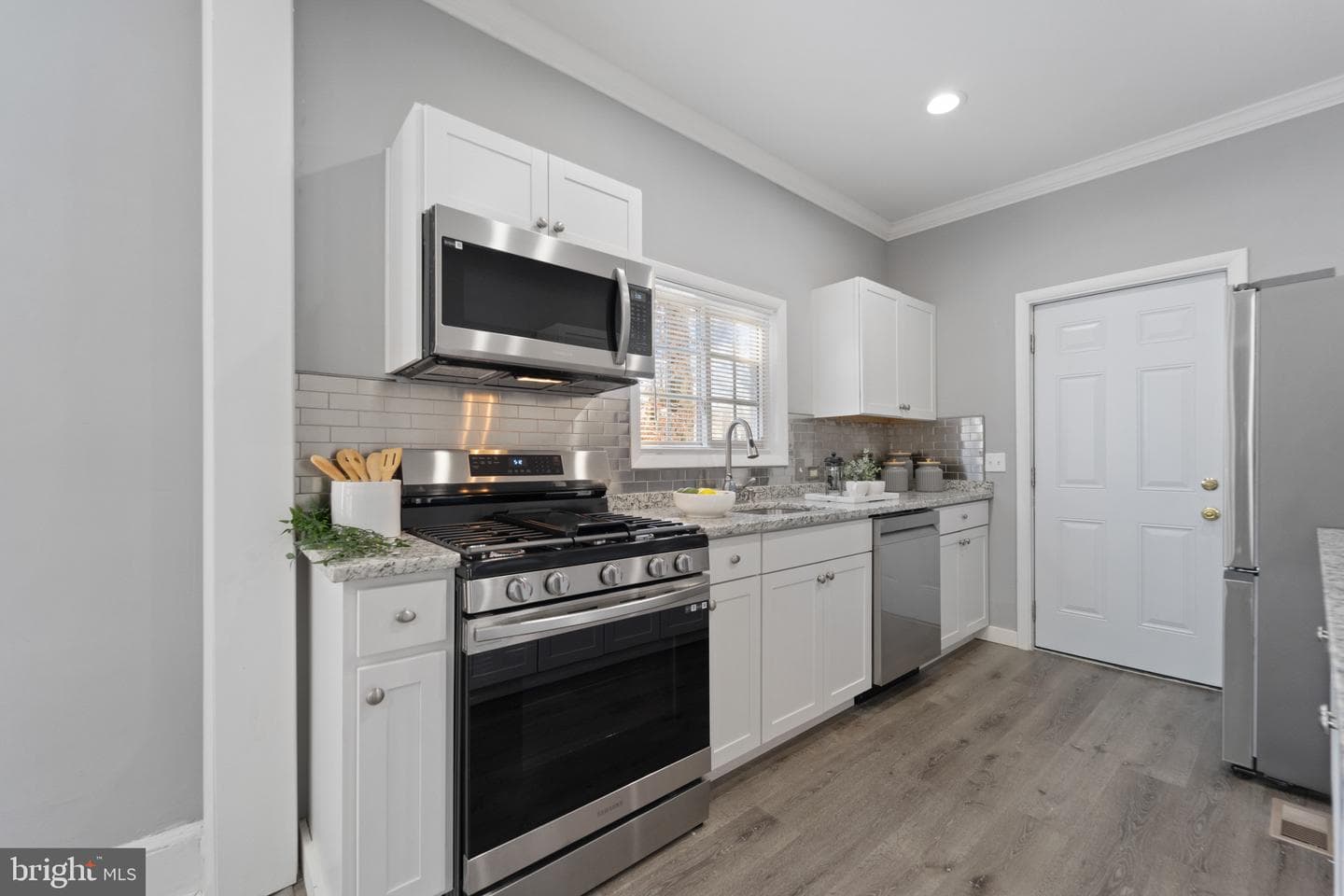 2808 Chelsea Terrace photo 7