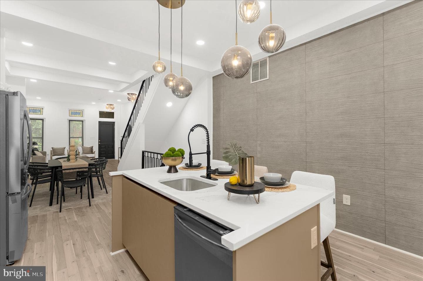 2321 Madison Avenue photo 11