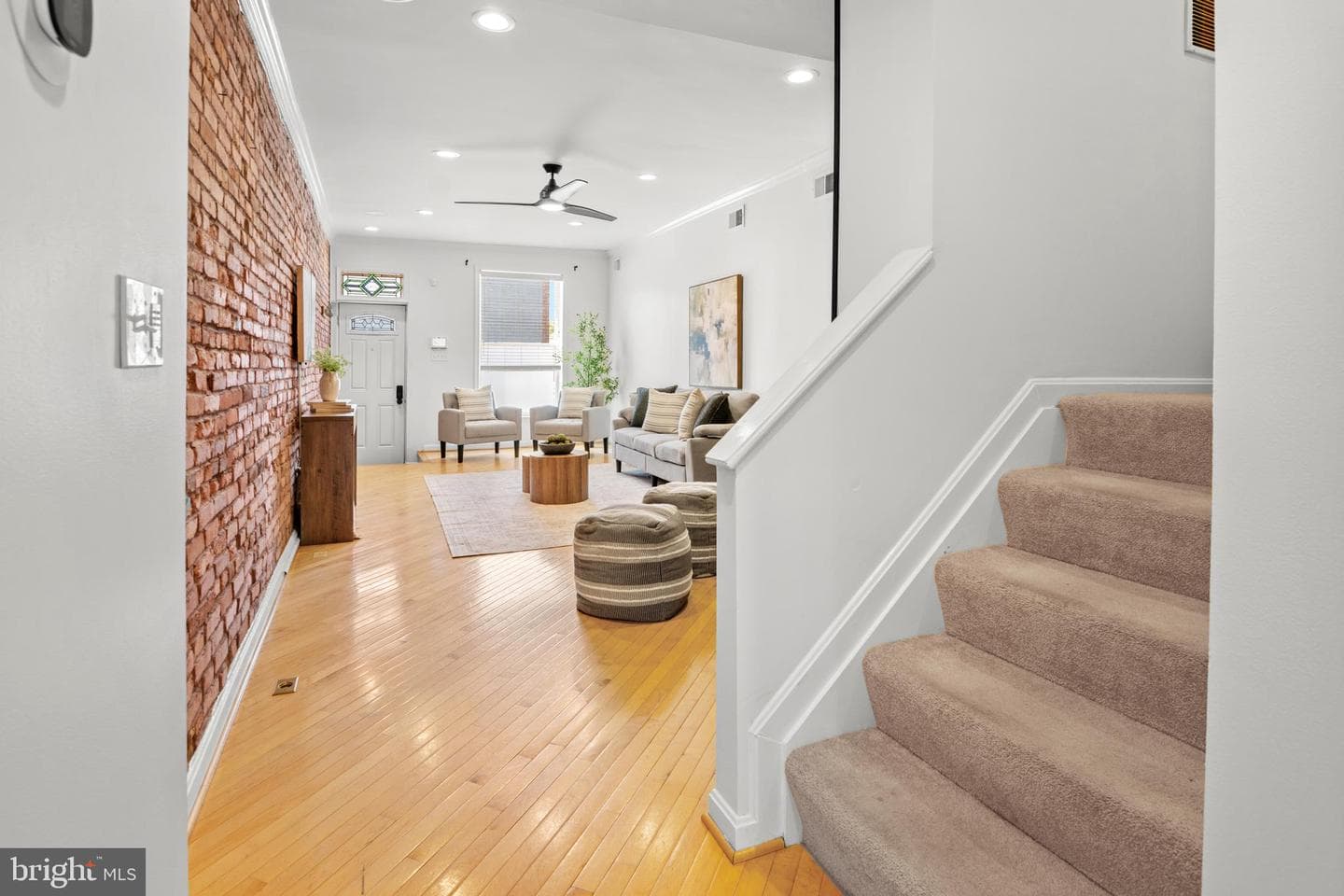 2612 Foster Avenue photo 10