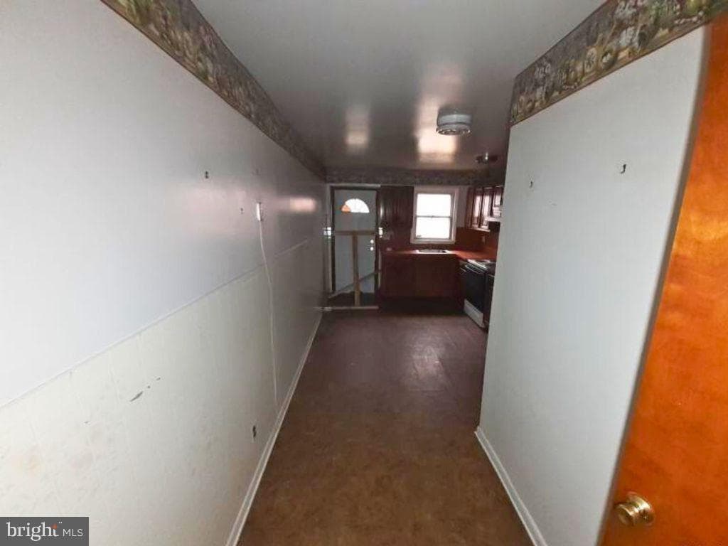 1533 Argyle Ave photo 7