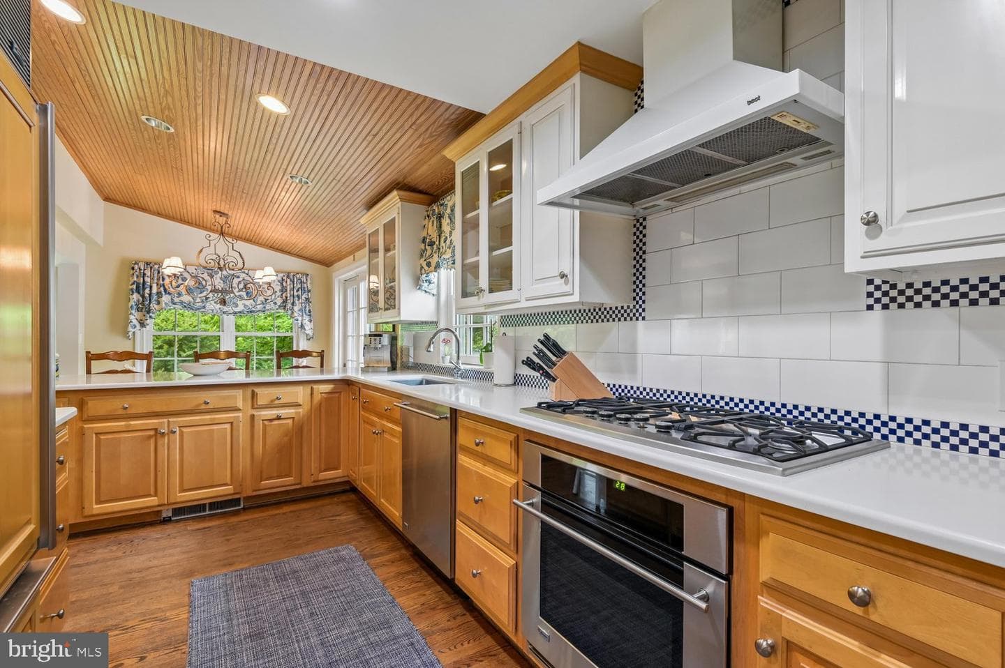 1110 Bryn Mawr Road photo 23