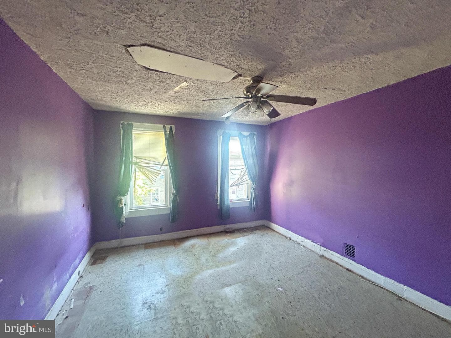 3407 Esther Place photo 12