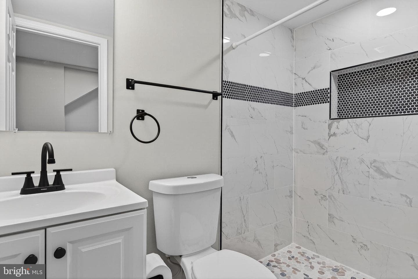 408 S Gilmor Street photo 27
