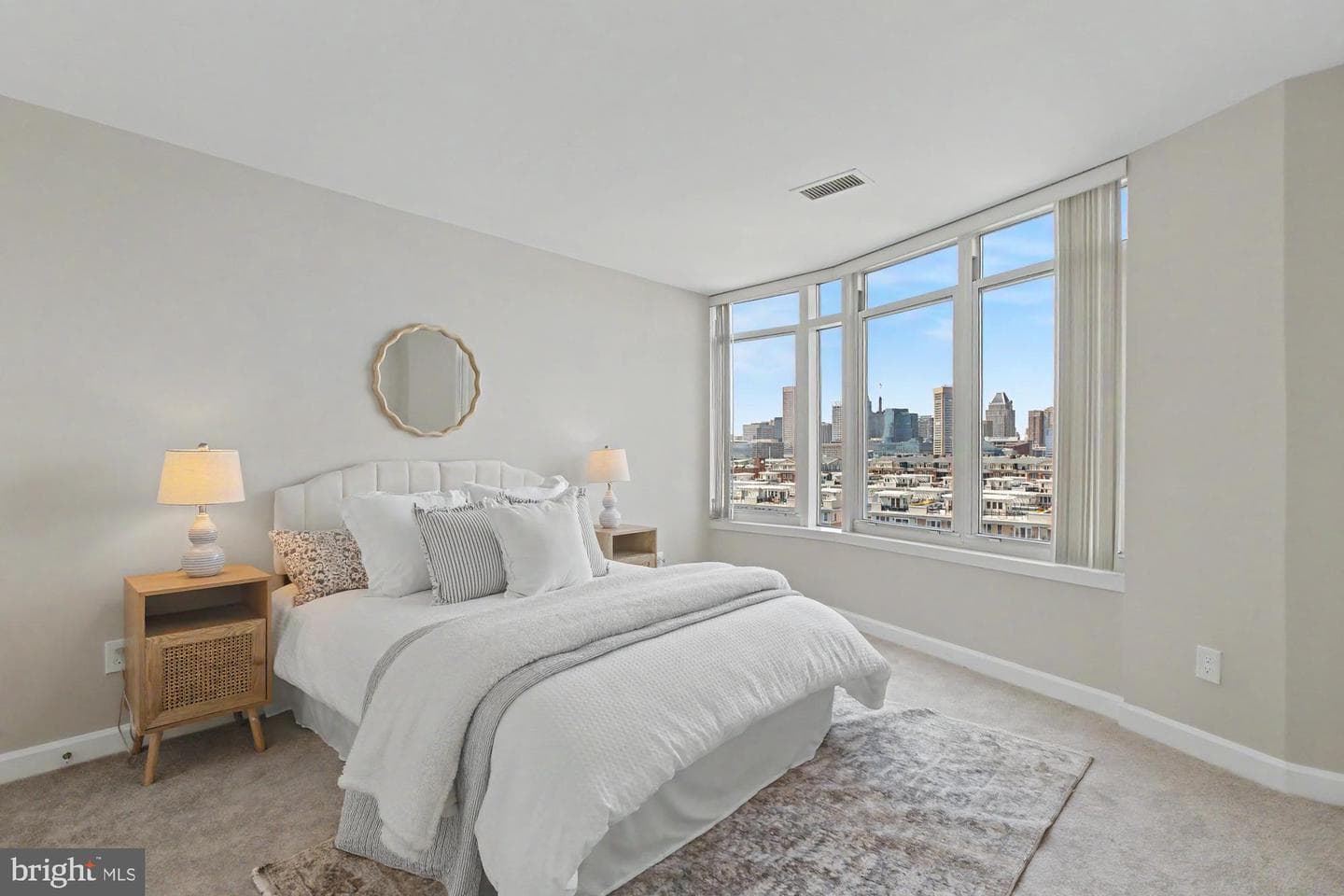 100 Harborview Drive #705 photo 23