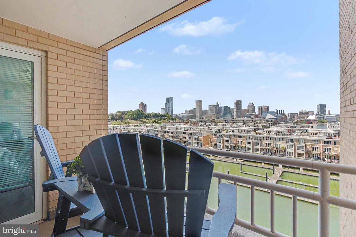100 Harborview Drive #705 photo 27