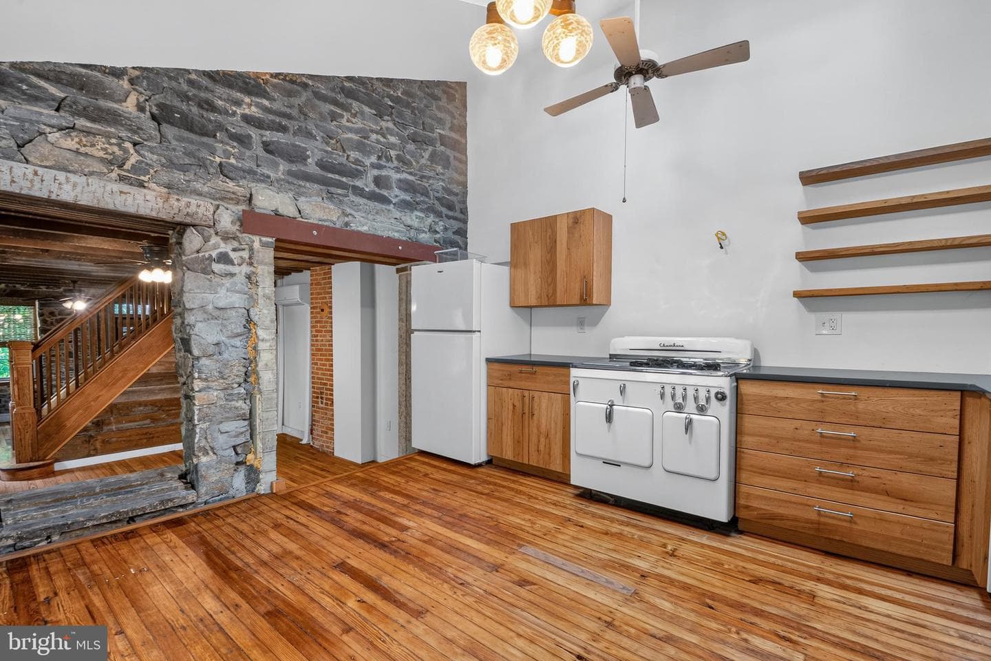 3456 Seneca Street photo 5