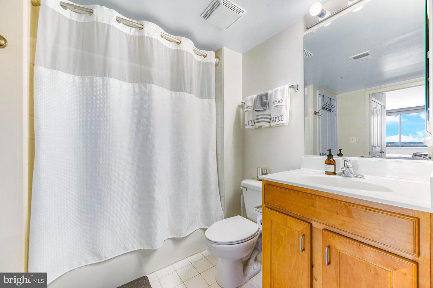 414 Water Street #2507 photo 15
