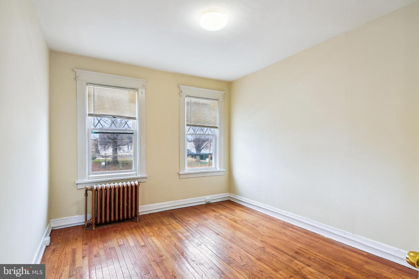 2319 W Lafayette Avenue photo 23