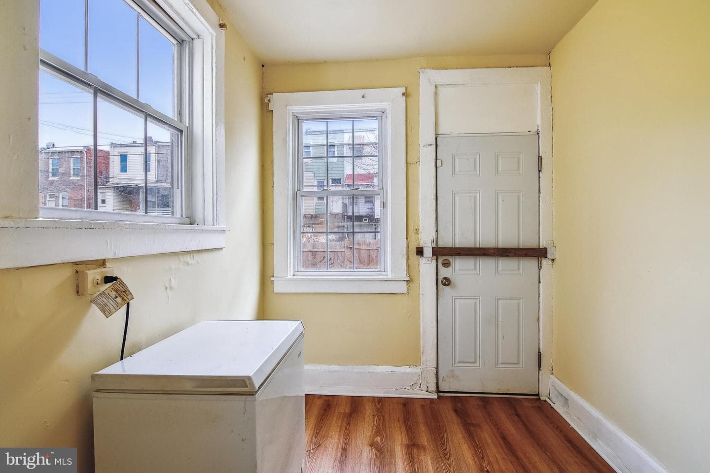 2319 W Lafayette Avenue photo 24