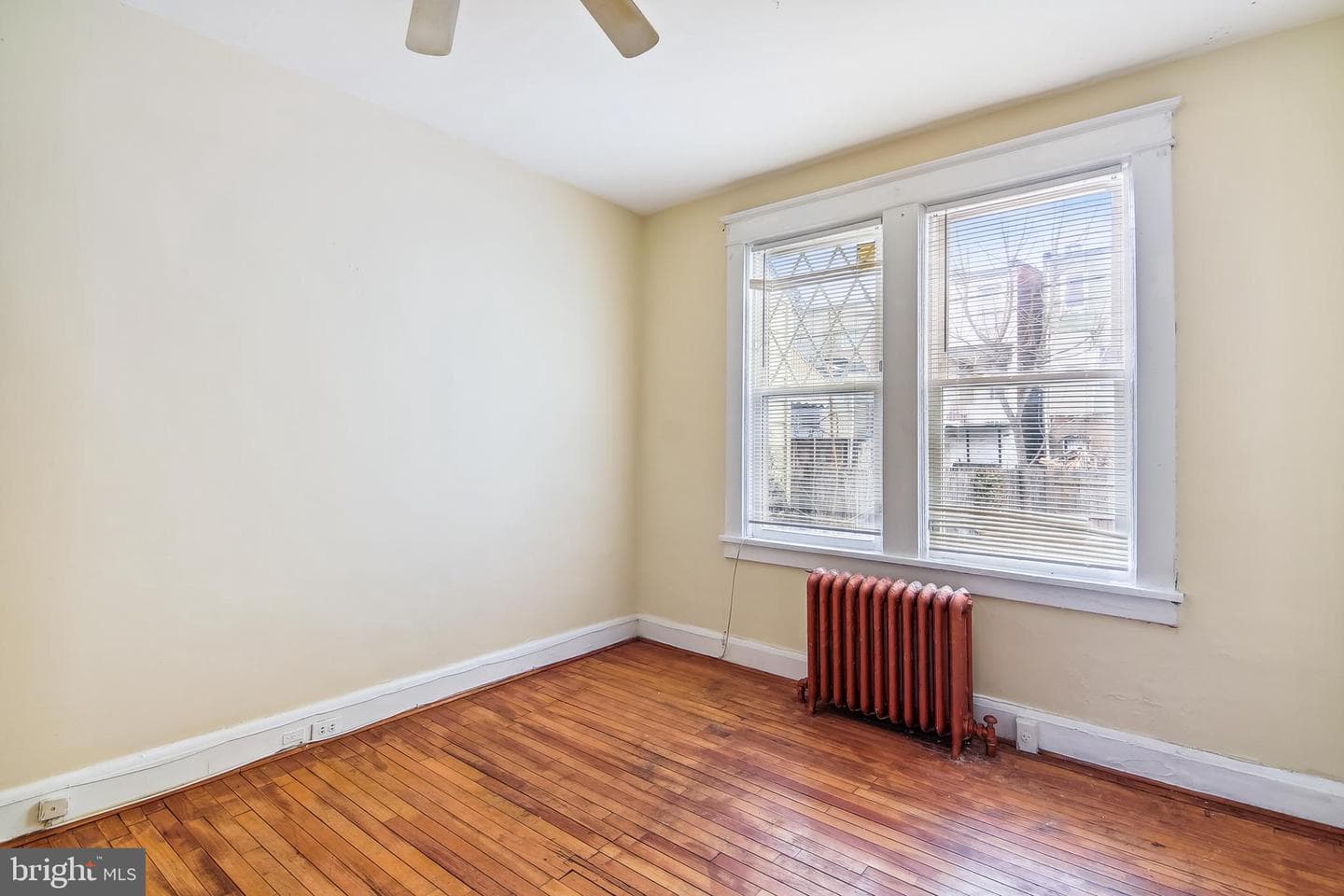 2319 W Lafayette Avenue photo 7