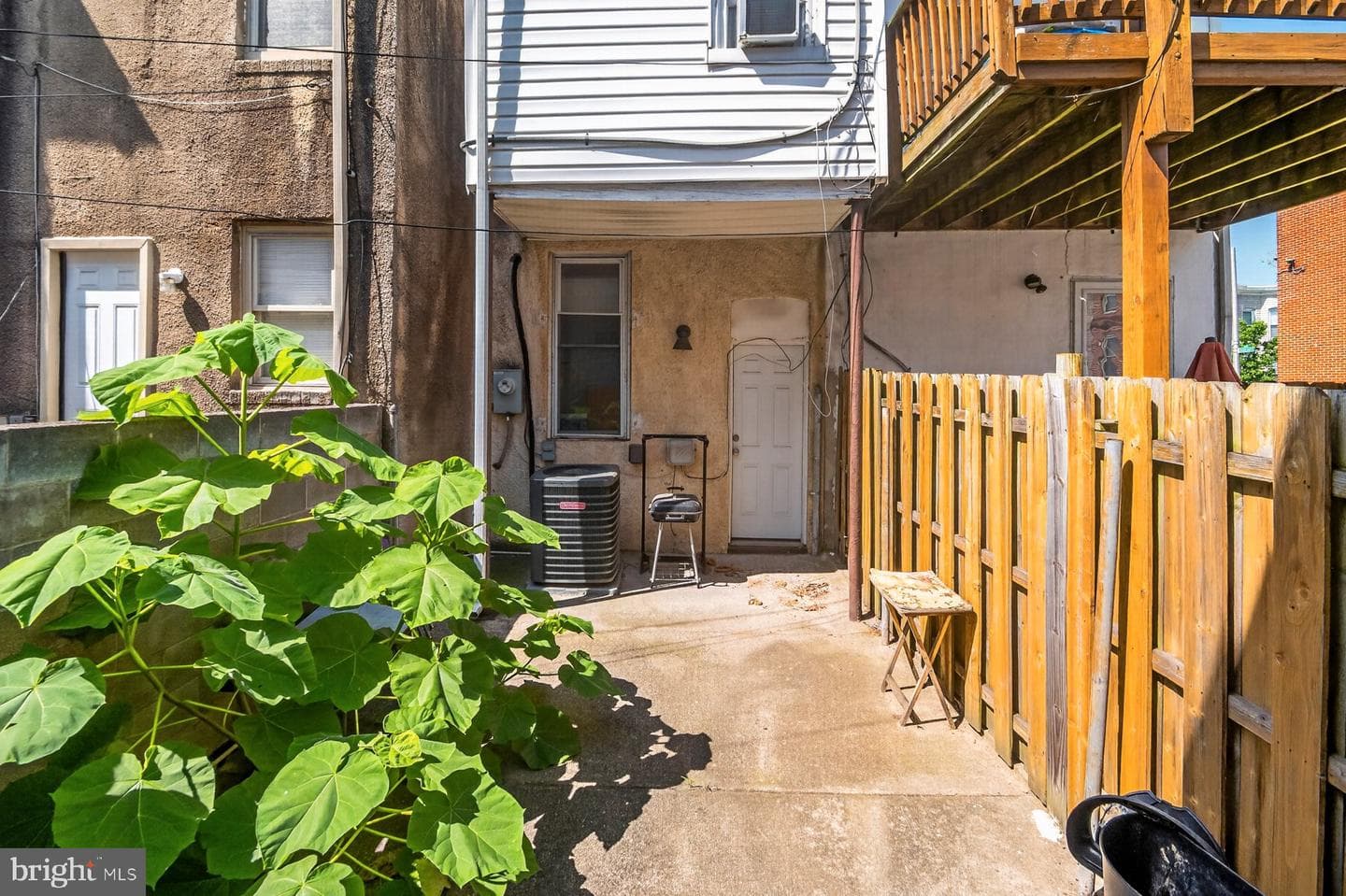 1123 S Carey Street photo 9