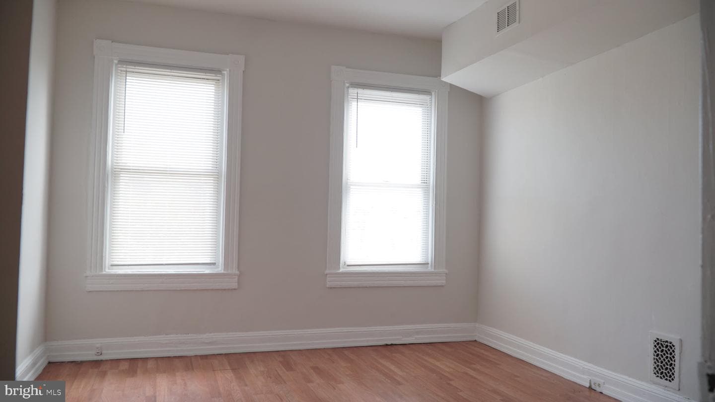2802 Jefferson Street photo 26