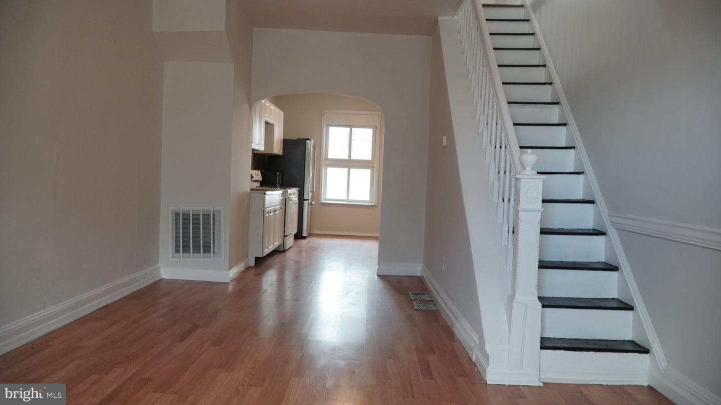 2802 Jefferson Street photo 5