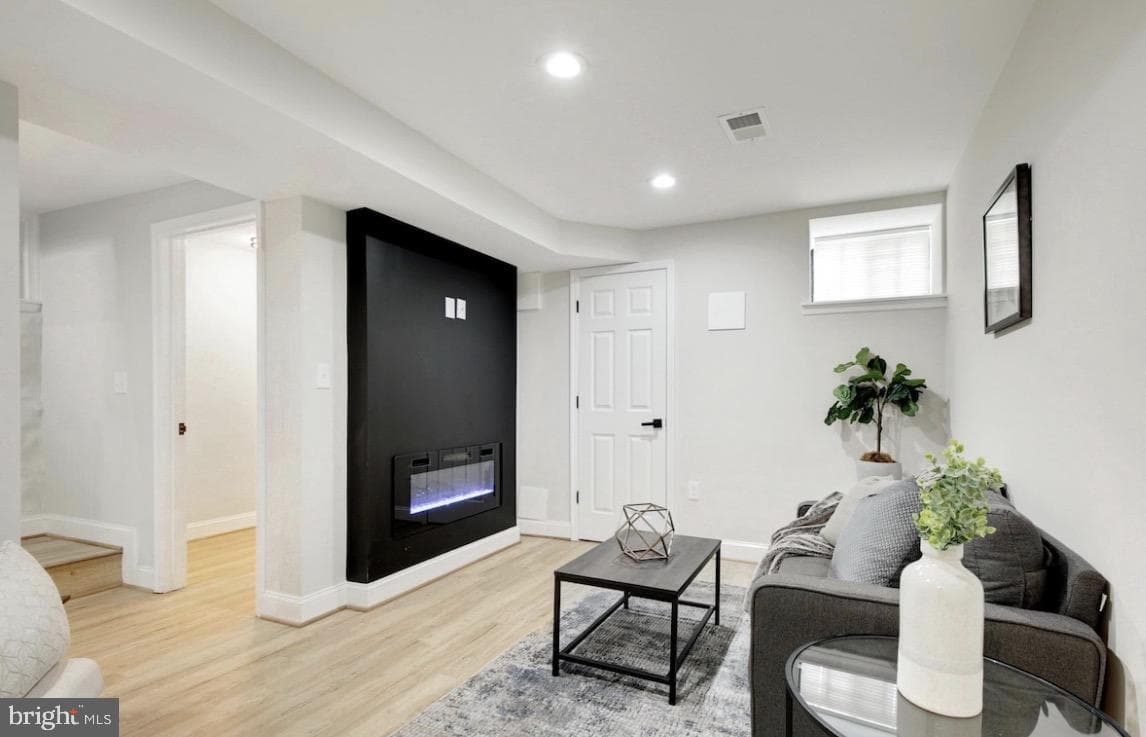 3431 Park Heights Avenue photo 14