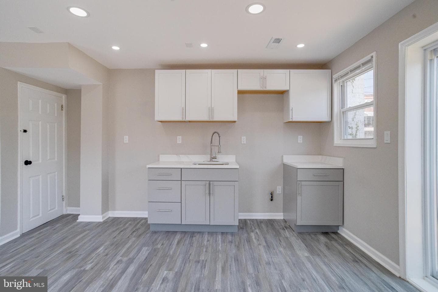 4100 Colborne Road photo 15