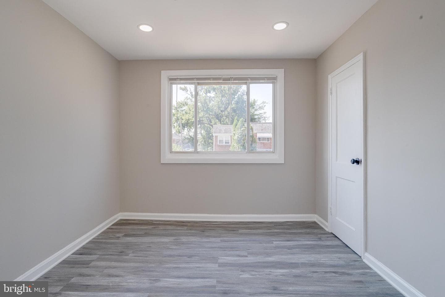 4100 Colborne Road photo 21