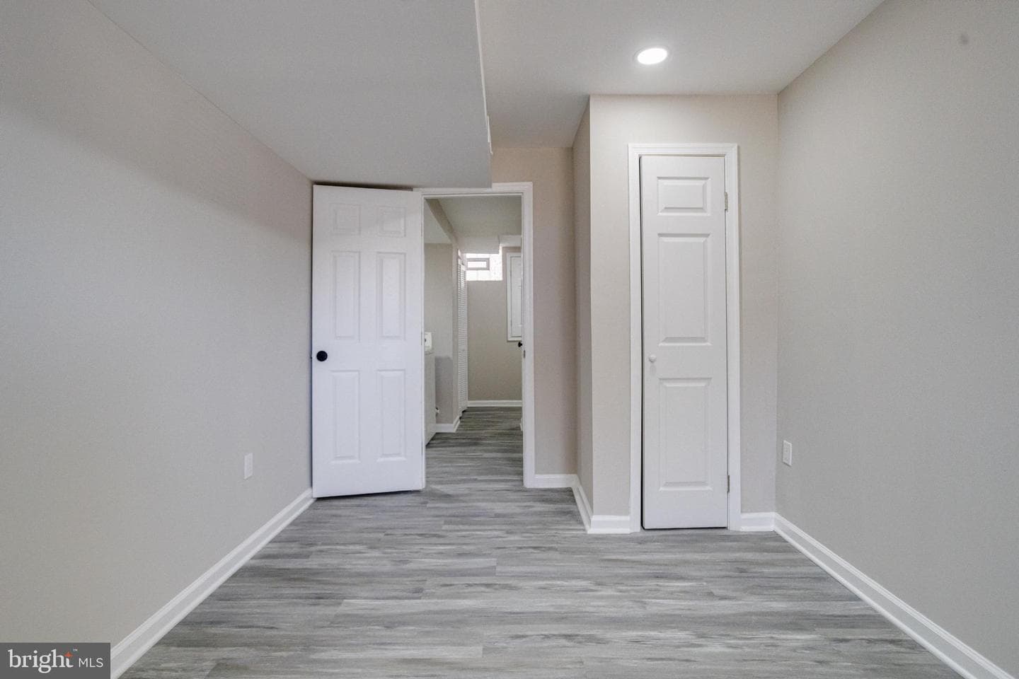 4100 Colborne Road photo 36