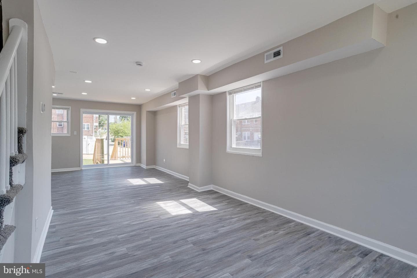 4100 Colborne Road photo 6
