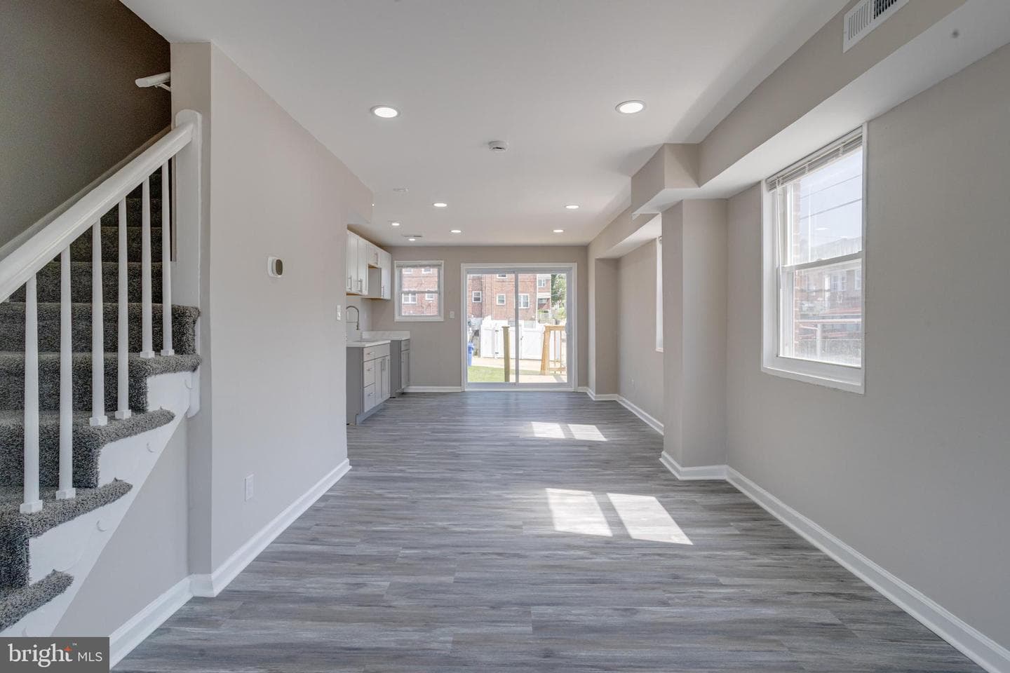 4100 Colborne Road photo 7