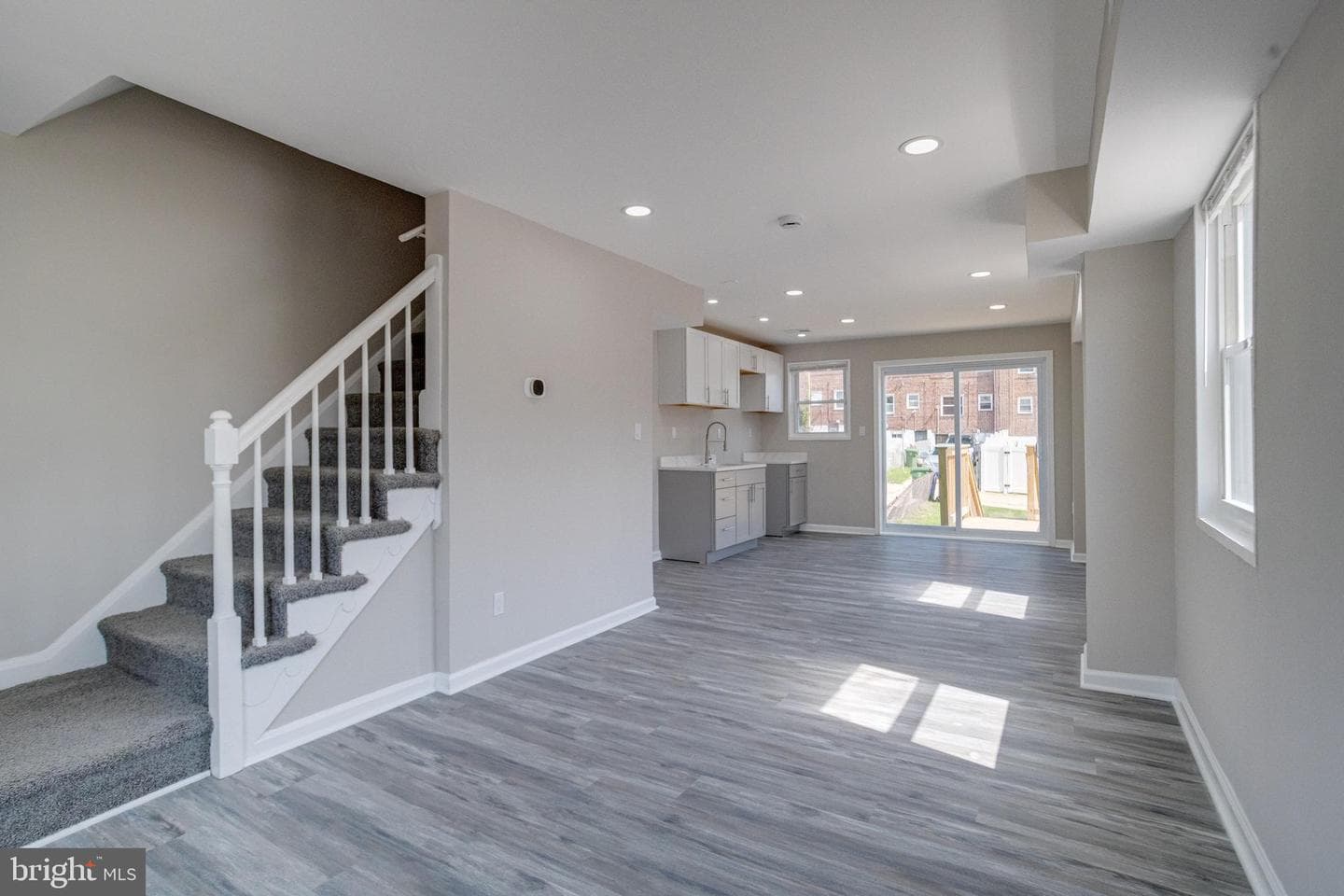 4100 Colborne Road photo 8
