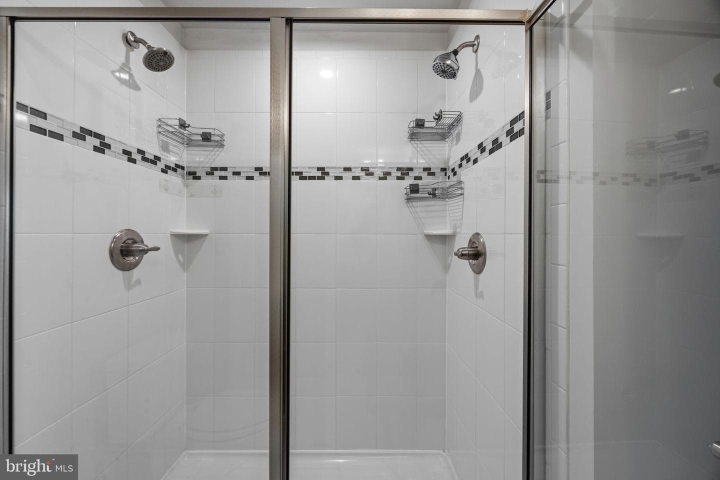 102 Oldham Street photo 17