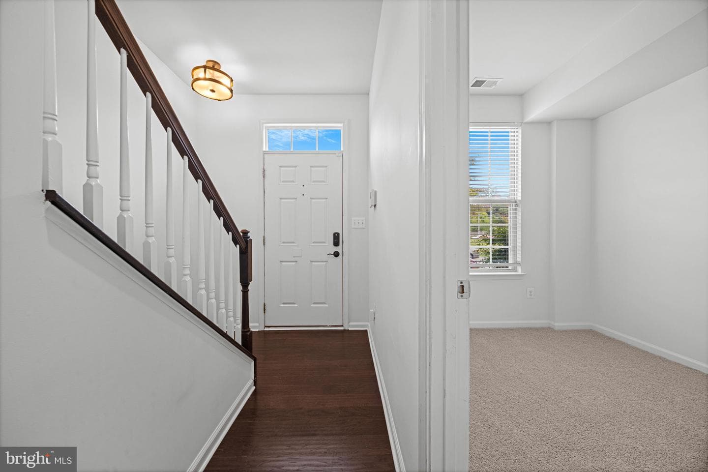 102 Oldham Street photo 29