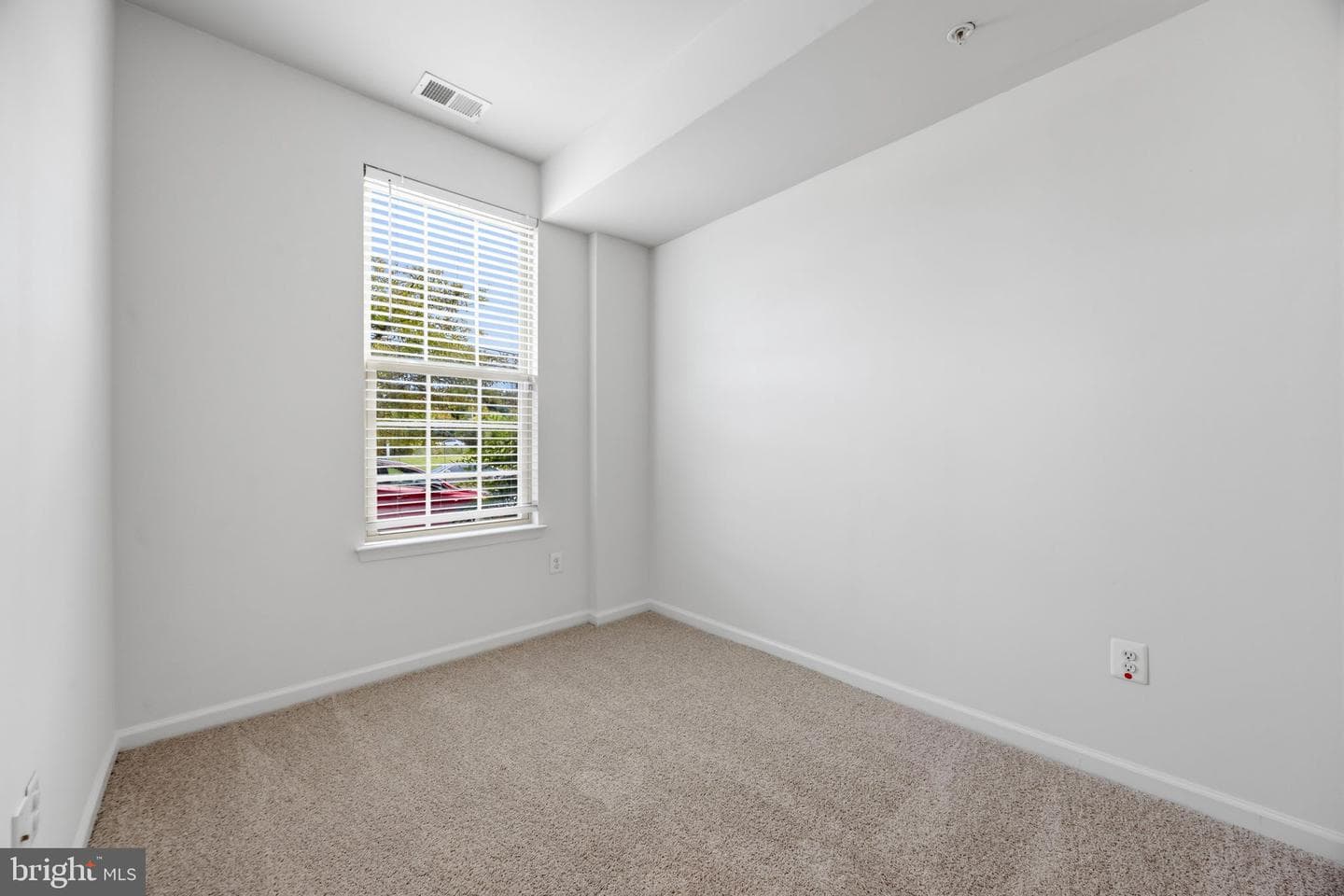 102 Oldham Street photo 30