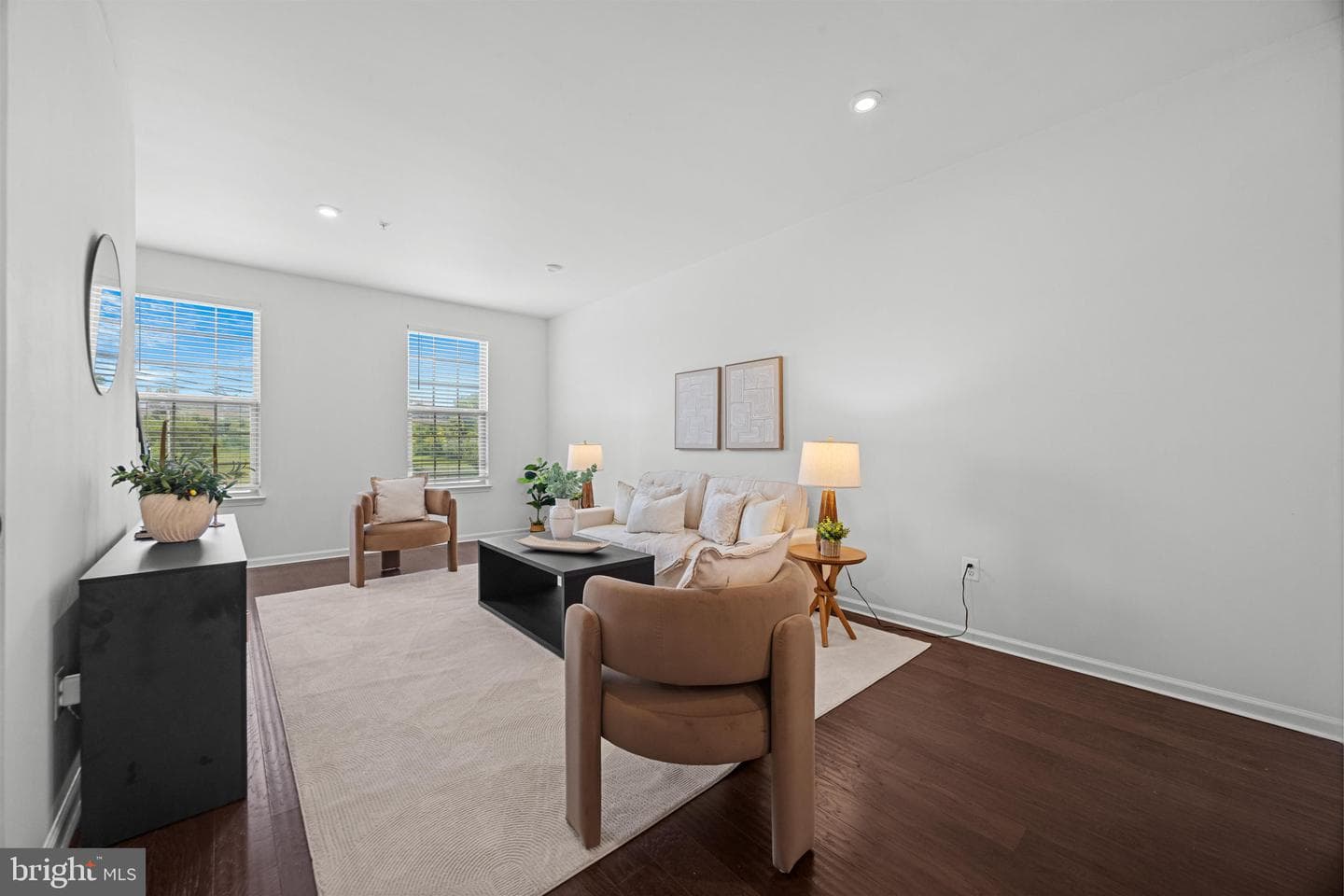 102 Oldham Street photo 4