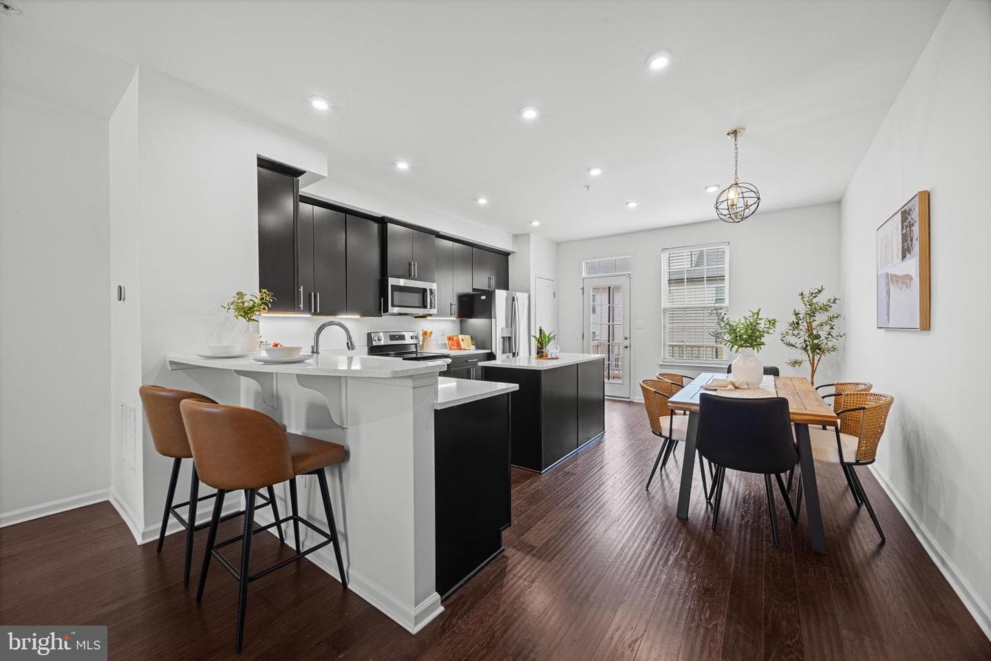 102 Oldham Street photo 6
