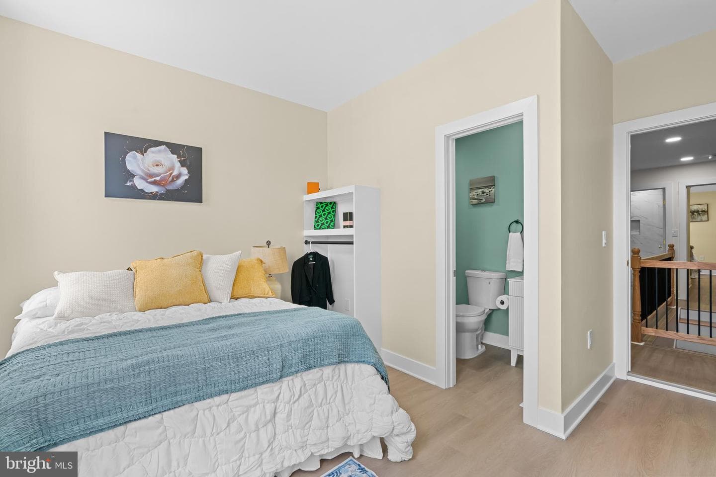 1008 E Biddle Street photo 20