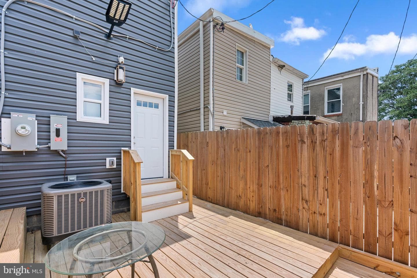 1008 E Biddle Street photo 30