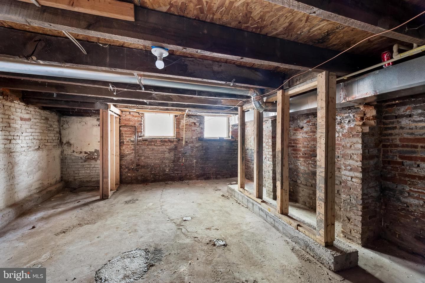 1006 N Mount Street photo 30