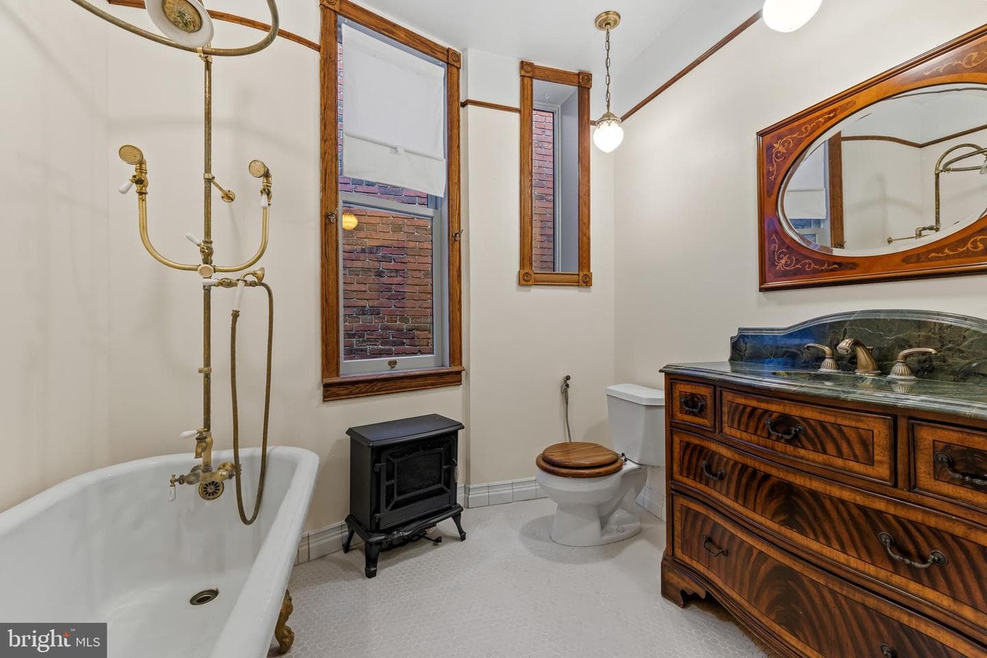 2014 Mount Royal Terrace photo 32