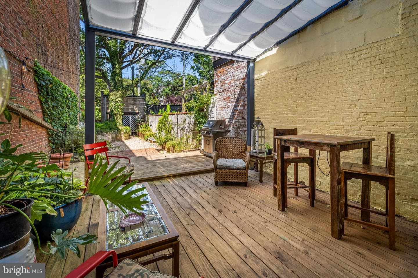2014 Mount Royal Terrace photo 58