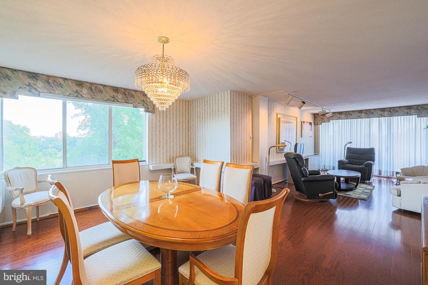 6210 Park Heights Avenue #400 photo 20