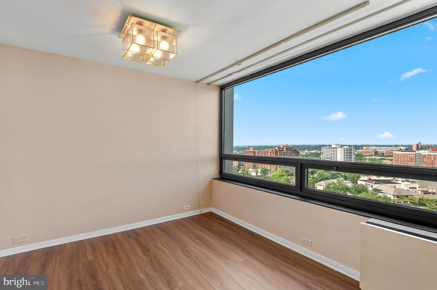 4000 N Charles Street #1603 photo 10