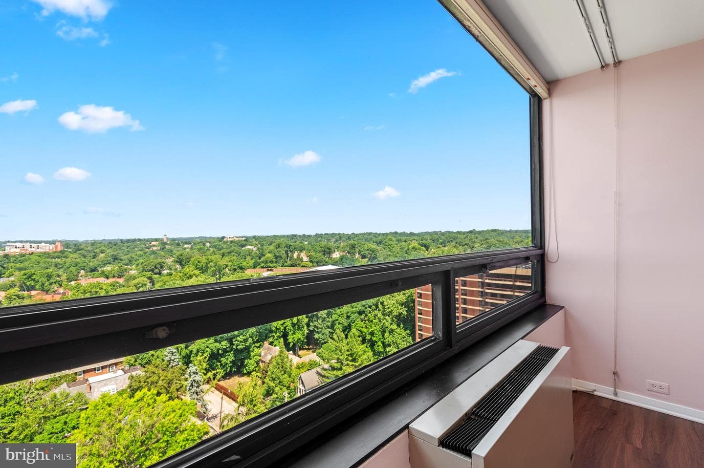 4000 N Charles Street #1603 photo 31