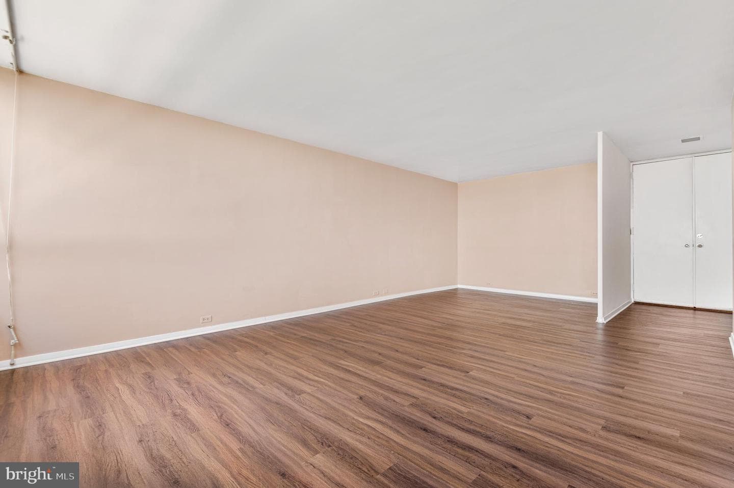 4000 N Charles Street #1603 photo 8